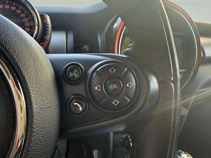 MINI Cooper D Mini 1.5 DA Cooper *Boite auto*9.503€ HTVA*