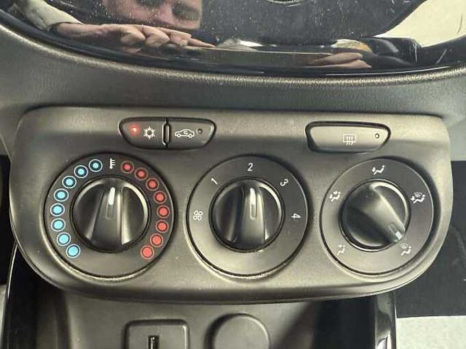 Opel Adam Adam 1.2i *1er prop*Prêt à immatriculer*