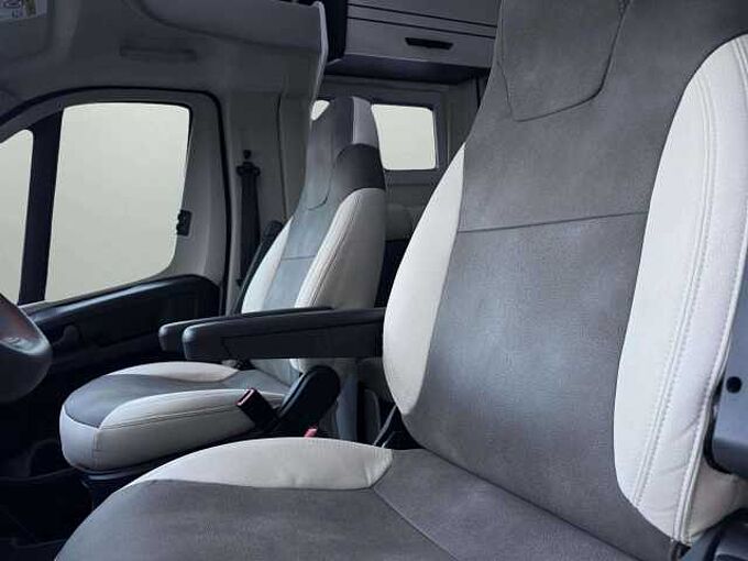 McLouis  Avantgarde 360*Gar. Constructeur*57.850€ HTVA*