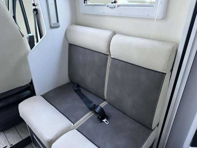 McLouis  Avantgarde 360*Gar. Constructeur*57.850€ HTVA*