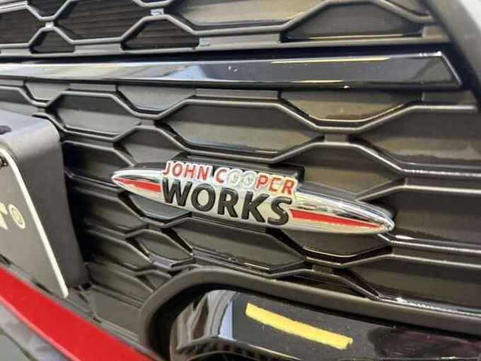 MINI Cooper John Cooper Works