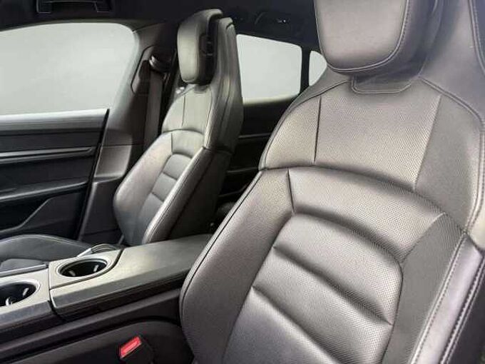 Porsche Taycan Taycan Sport Turismo 93.4 kWh