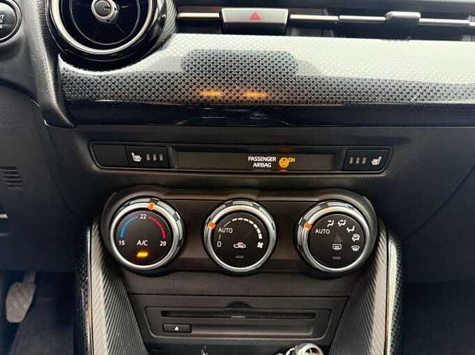 Mazda 2 2 1.5i Skyactiv-G Exclusive Line Navi