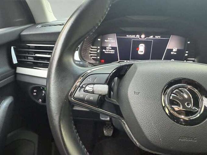 SKODA Scala Scala 1.0 TSI Ambition *Navi*CarPlay*Garantie 1an*