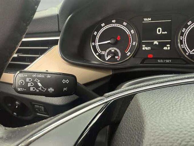 SKODA Kamiq Kamiq 1.0 TSI *CarPlay*Clim auto*Garantie 12 mois*