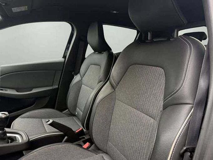 Renault Clio Clio1.0 intens*Pr&ecirc;t &agrave; immat*11.156&euro; HTVA*