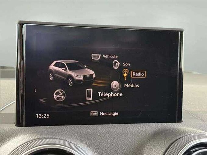 Audi Q2 Q2 30 TFSI Sport Edition Garantie 1 An