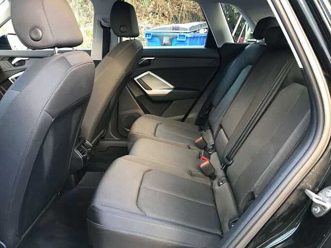 Audi Q3 Q3 35 TDi Business Edition Advanced S tronic