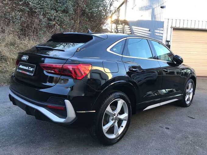 Audi Q3 Q3 Sportback 35 TDi S line S tronic