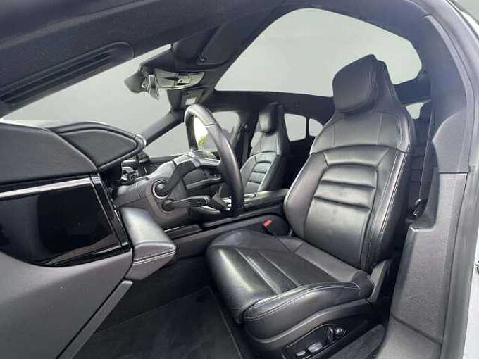 Porsche Taycan Taycan Sport Turismo 93.4 kWh Taycan 4S