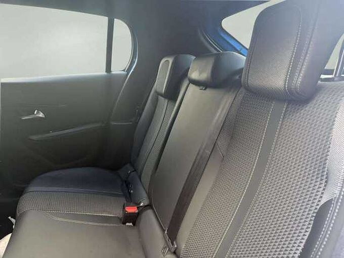 Peugeot e-208 e-208 50 kWh GT Line *CarPlay*Garantie 12 mois*