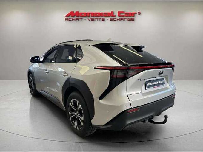 Toyota bZ4X BZ4X 71.4 kWh 2WD Executive Full option 10.816 Kms