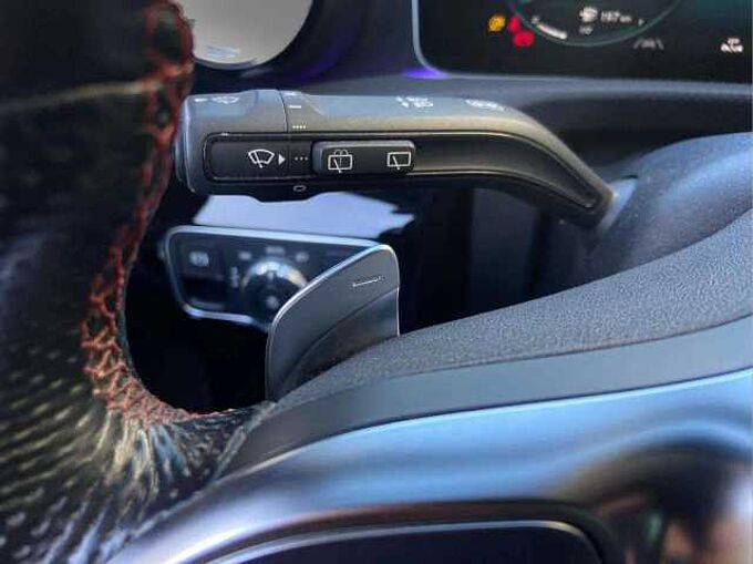 Mercedes-Benz A 180 A 180 d * AMG * Eclairage d'ambiance * CarPlay *