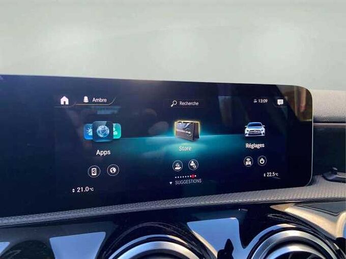 Mercedes-Benz A 180 A 180 d * AMG * Eclairage d'ambiance * CarPlay *