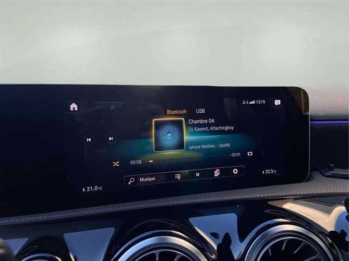 Mercedes-Benz A 180 A 180 d * AMG * Eclairage d'ambiance * CarPlay *