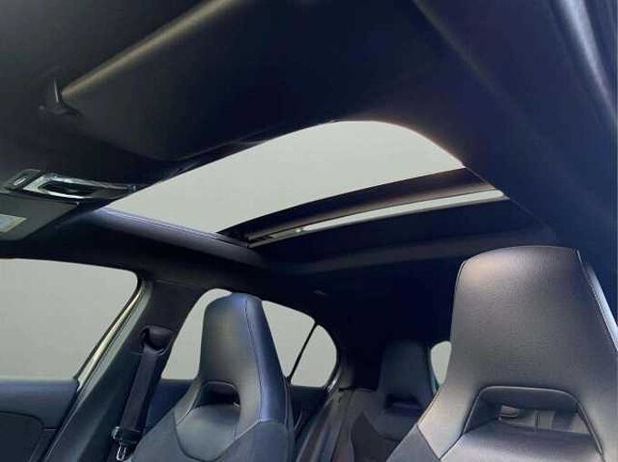 Mercedes-Benz A 180 A 180 d * AMG * Eclairage d'ambiance * CarPlay *