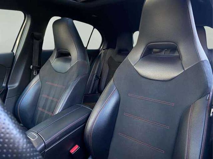 Mercedes-Benz A 180 A 180 d * AMG * Eclairage d'ambiance * CarPlay *