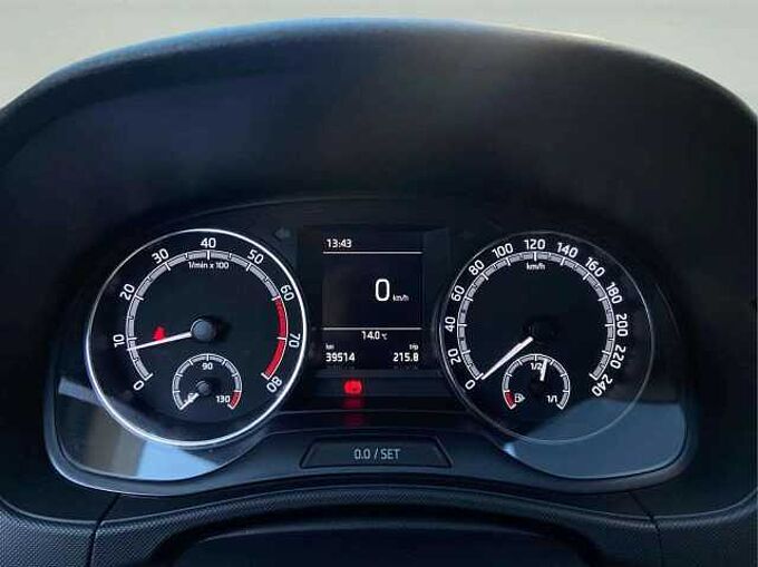 SKODA Fabia Fabia 1.0i * Apple CarPlay * Caméra *