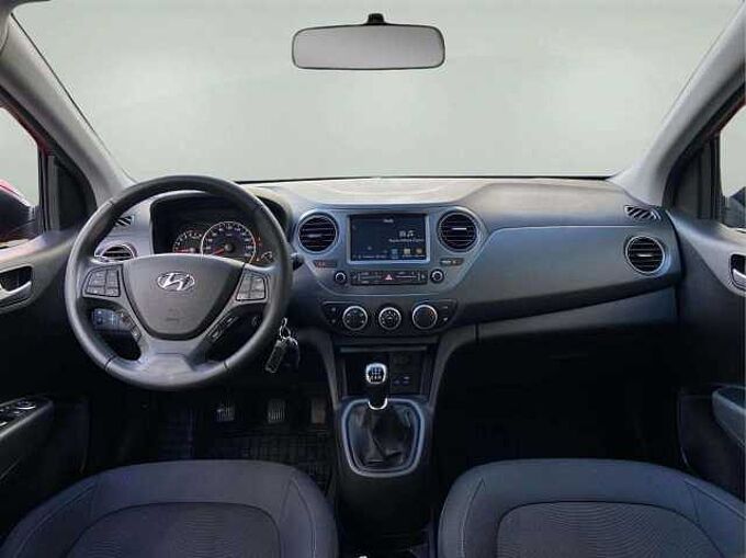 Hyundai i10 i10 1.2i * Apple CarPlay * Navigations *