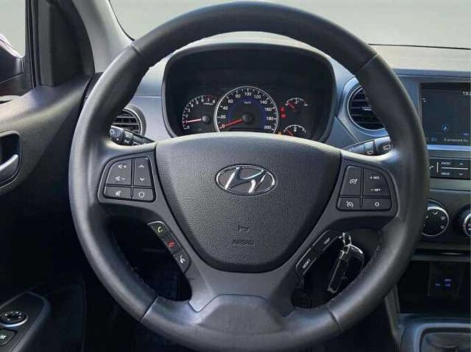 Hyundai i10 i10 1.2i * Apple CarPlay * Navigations *
