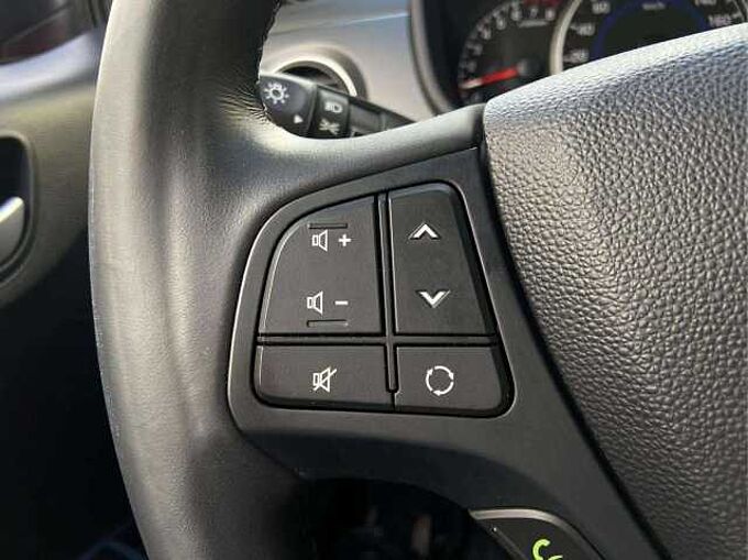 Hyundai i10 i10 1.2i * Apple CarPlay * Navigations *