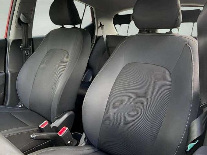 Hyundai i10 i10 1.2i * Apple CarPlay * Navigations *