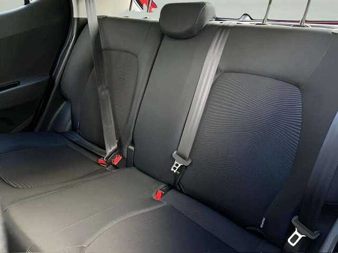 Hyundai i10 i10 1.2i * Apple CarPlay * Navigations *