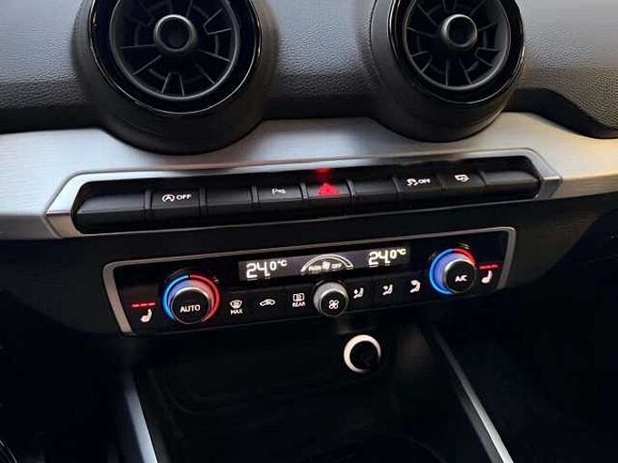 Audi Q2 Q2 1.4 TFSI * Sport * Navigation*Climatisation *