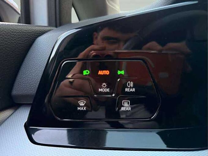 Volkswagen Golf Golf 1.0 TSI * Apple CarPlay * Virtual Cockpit *