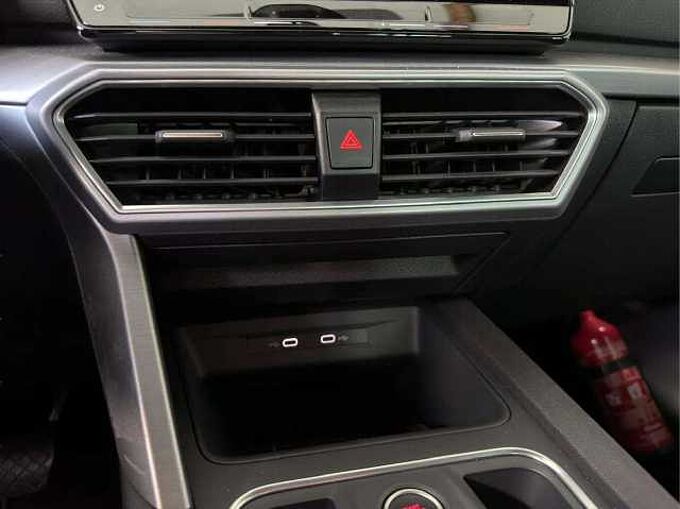 SEAT Leon e-Hybrid Leon e-Hybrid 1.4 * FR * Apple CarPlay * Clim *