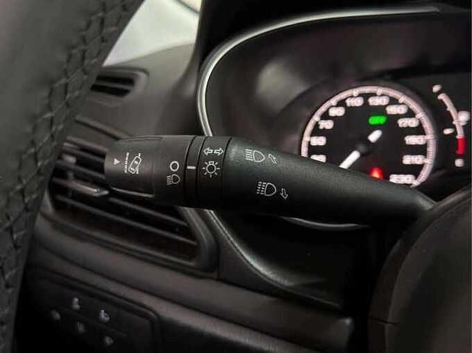 Fiat Tipo Tipo 1.0 T FireFly * Apple CarPlay * Bluetooth *