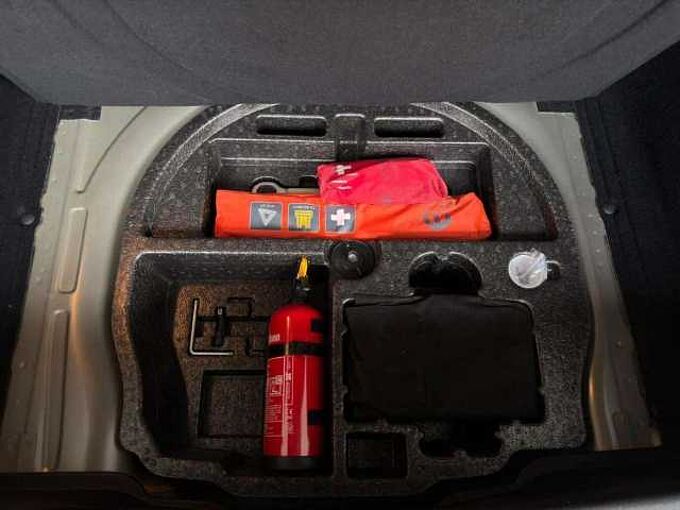 Fiat Tipo Tipo 1.0 T FireFly * Apple CarPlay * Bluetooth *