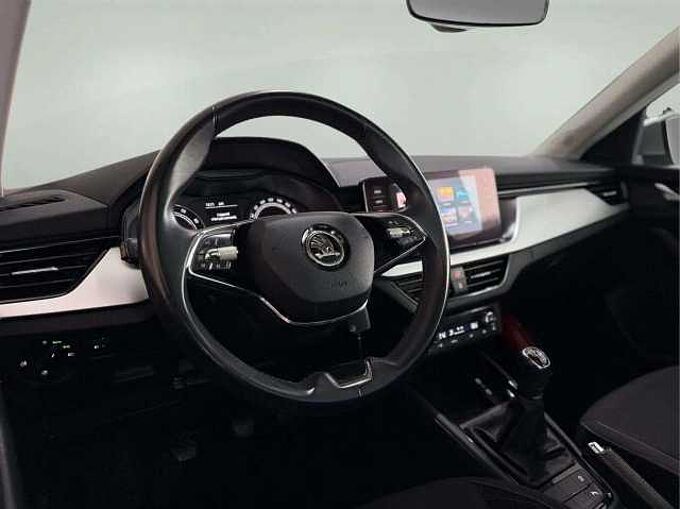 SKODA Kamiq Kamiq 1.0 TSI Ambition * Apple CarPlay *