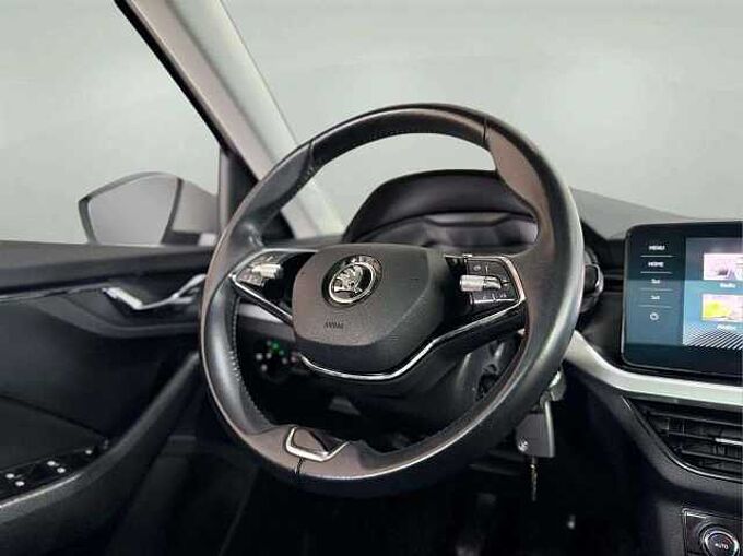 SKODA Kamiq Kamiq 1.0 TSI Ambition * Apple CarPlay *