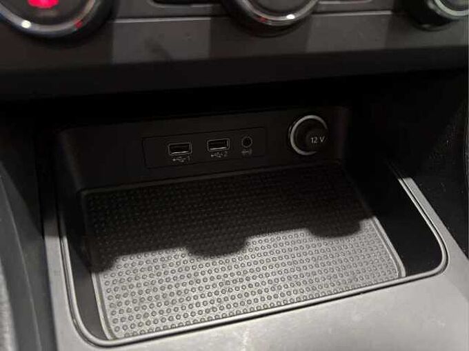 SEAT Ateca Ateca 1.0 TSI * Apple CarPlay * Cam&eacute;ra *