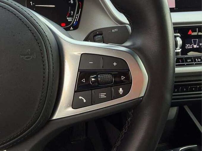 BMW 218 Gran Coup&eacute; 218i * Apple CarPlay *