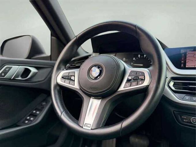 BMW 218 Gran Coup&eacute; 218i * Apple CarPlay *