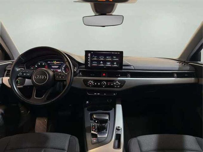 Audi A4 A4 Avant 30 TDi * Palettes au volant *