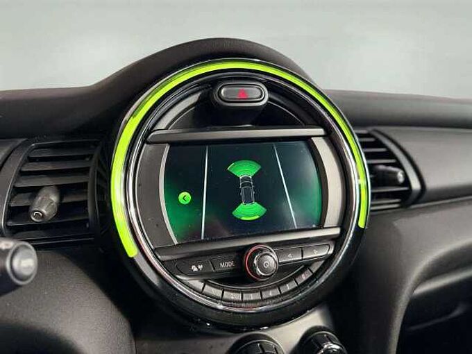 MINI One Mini 1.5 One * Si&egrave;ges chauffants * Navigation *