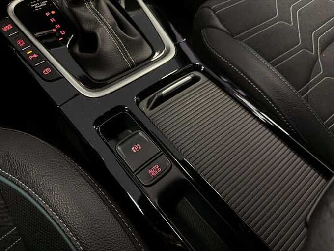 Kia Ceed / cee'd Ceed 1.0 T-GDi * Style Edition * Apple CarPlay *