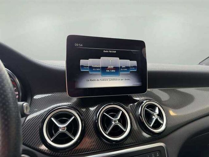 Mercedes-Benz CLA 180 CLA 180 * AMG-Line * Cam&eacute;ra arri&egrave;re *