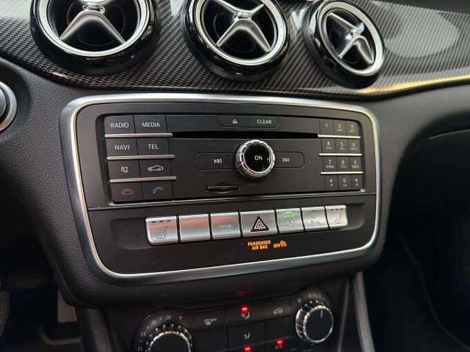 Mercedes-Benz CLA 180 CLA 180 * AMG-Line * Cam&eacute;ra arri&egrave;re *