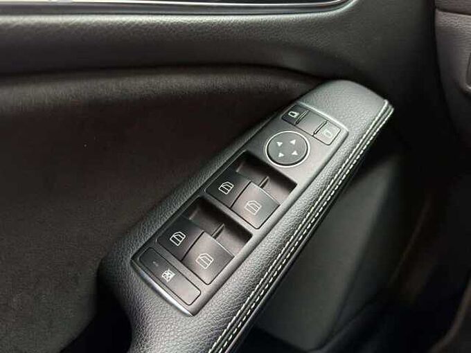 Mercedes-Benz CLA 180 CLA 180 * AMG-Line * Cam&eacute;ra arri&egrave;re *