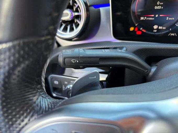 Mercedes-Benz CLA 180 CLA 180 d * Launch edition * Apple CarPlay *