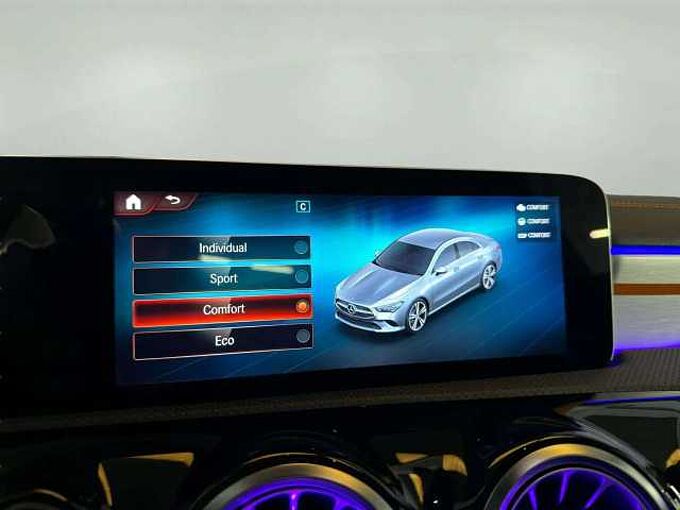 Mercedes-Benz CLA 180 CLA 180 d * Launch edition * Apple CarPlay *