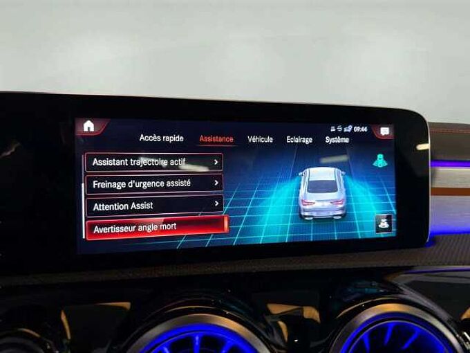 Mercedes-Benz CLA 180 CLA 180 d * Launch edition * Apple CarPlay *