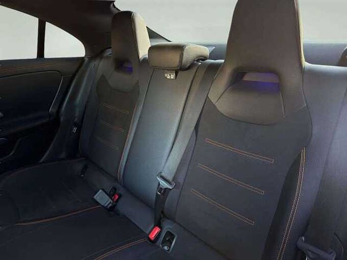 Mercedes-Benz CLA 180 CLA 180 d * Launch edition * Apple CarPlay *