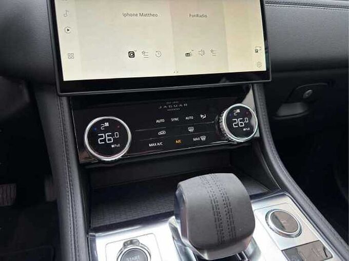 Jaguar F-Pace F-Pace 2.0 T AWD P250 *Appel CarPlay * Caméra 360*