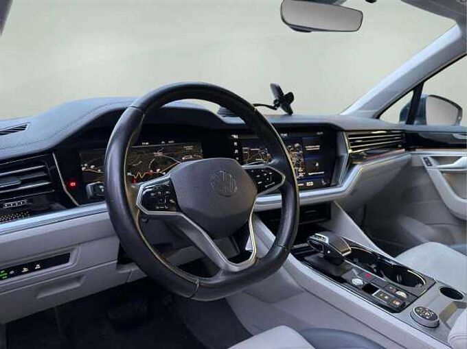 Volkswagen Touareg Touareg 3.0 TDi V6 SCR 4Mo R-Line