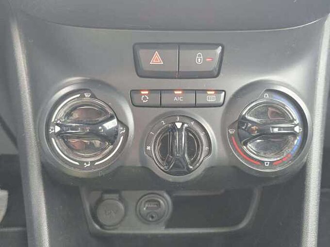 Peugeot 2008 2008 1.2i PureTech Access